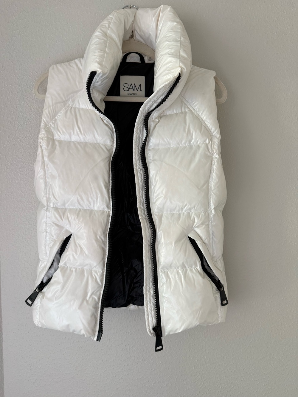 SAM. New York. White Quilted Puffer Vest with High Collar
